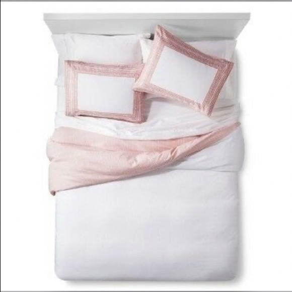 THRESHOLD 3 PIECE CORAL BORDER PRINT DUVET SET - Picture 1 of 16